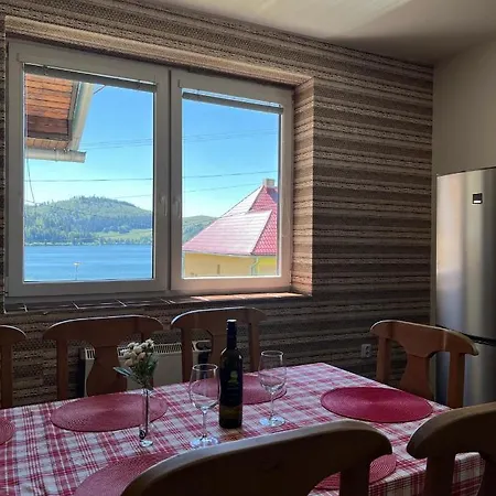 Lakeview Holiday home